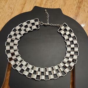Chic Silver Statement Necklace Vintage Silver Bib Necklace Chunky Chocker Style